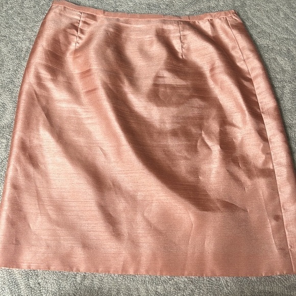 Woman's Vintage Peach Skirt Suit Size 12 Petite - Picture 5 of 7